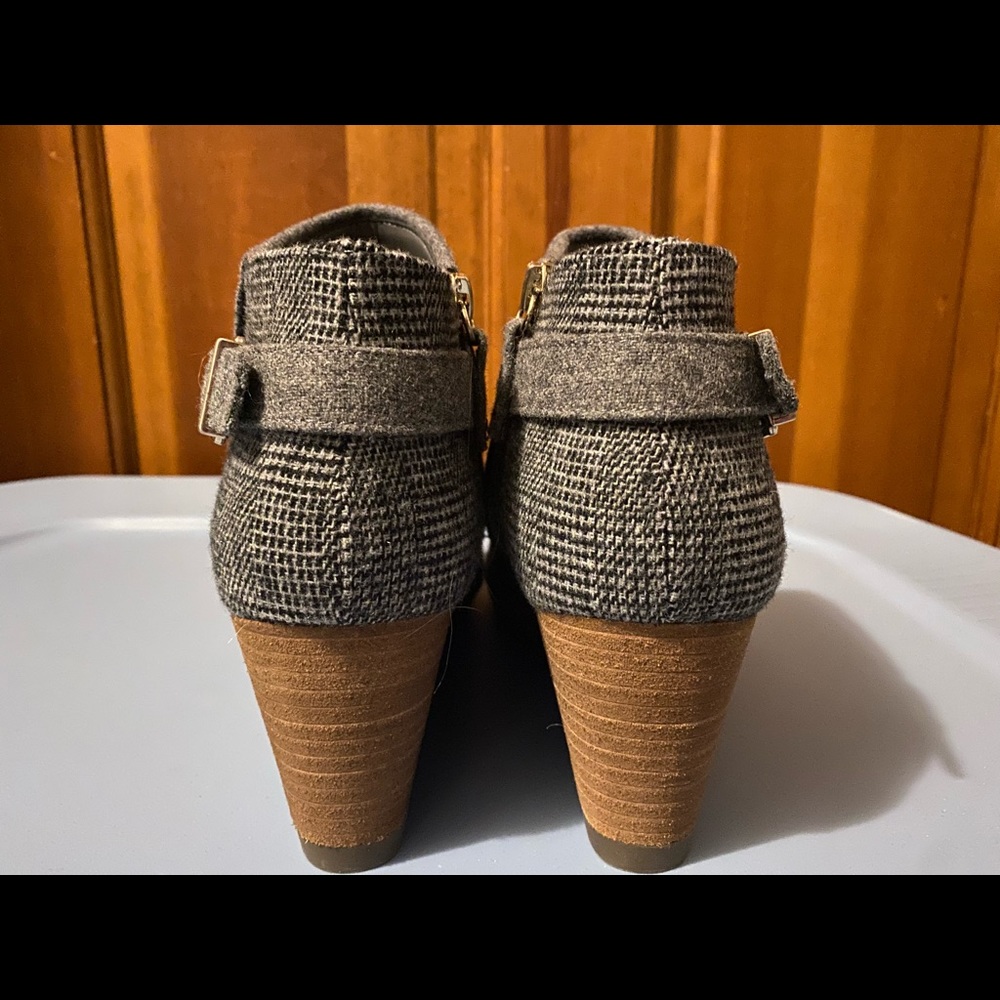 Dr. Scholl’s Create Ankle Wedge Bootie